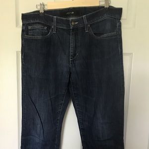 Joe Jeans, Style - The Braxton